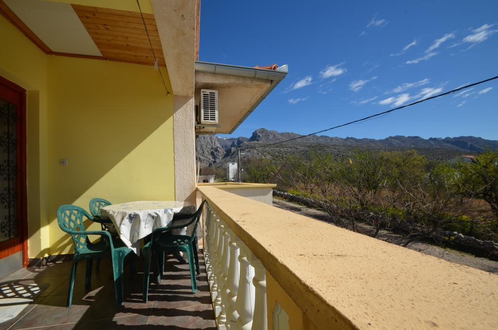 Apartments Cico Starigrad Paklenica Ngoại thất bức ảnh