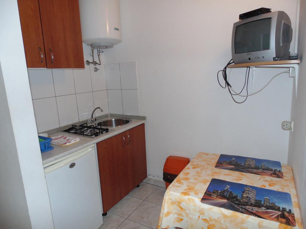Apartments Cico Starigrad Paklenica Ngoại thất bức ảnh